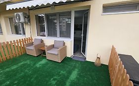 Central View Apartment